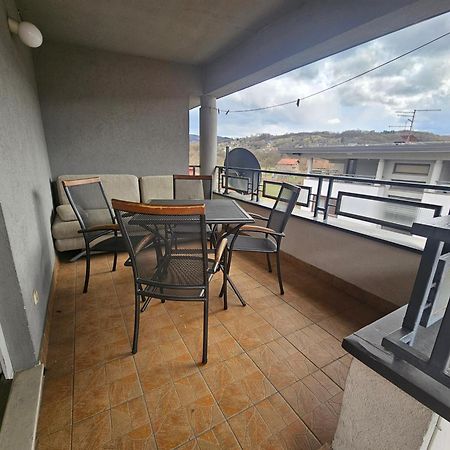 Apartman Ellye Lukavica 외부 사진