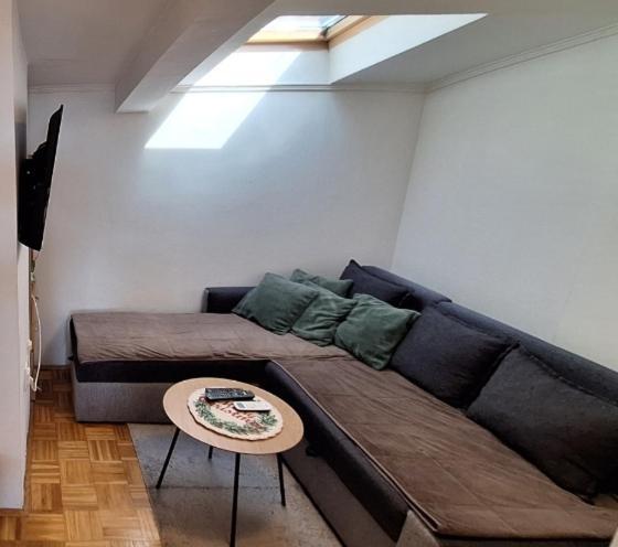 Apartman Ellye Lukavica 외부 사진