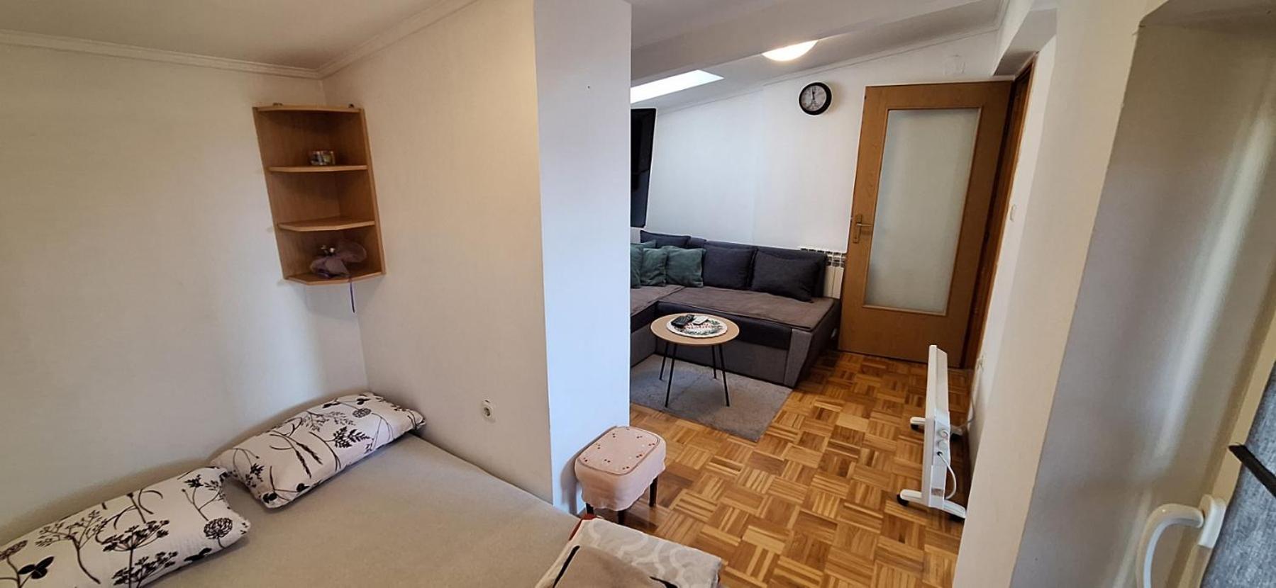 Apartman Ellye Lukavica 외부 사진